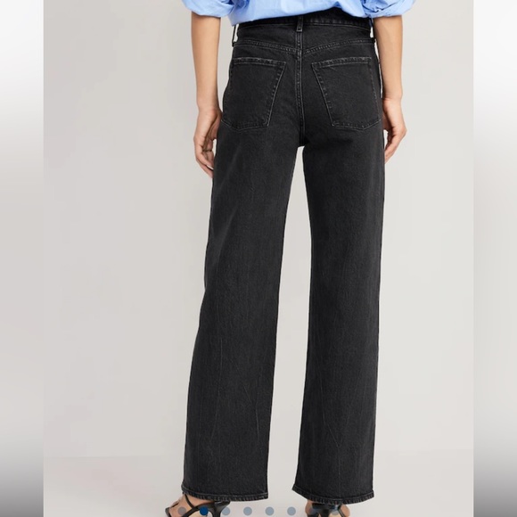 Extra High-Waisted Wide-Leg Black Jeans - Picture 2 of 6